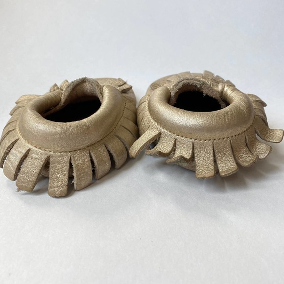 MOCCASIN Gold Leather Fringe Soft Sole 12-18 - Picture 9 of 10